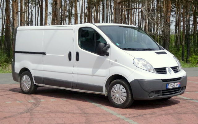 minibus-fourgon-utilitaireRENAULT-TRAFIC-L2-H1---2_big--15051312060704266300