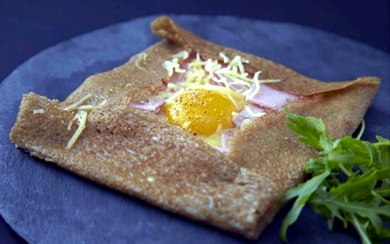 recette-e16680-galette-jambon-oeuf-fromage