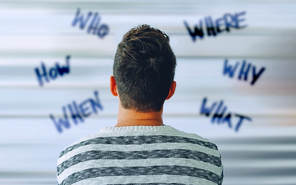 questions-4682759_1920