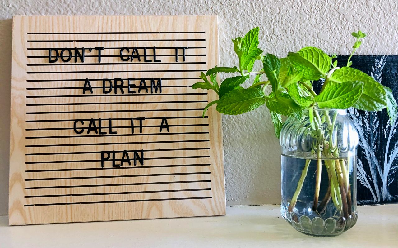 madhuri-mohite-ElXQPv8wupQ-unsplash